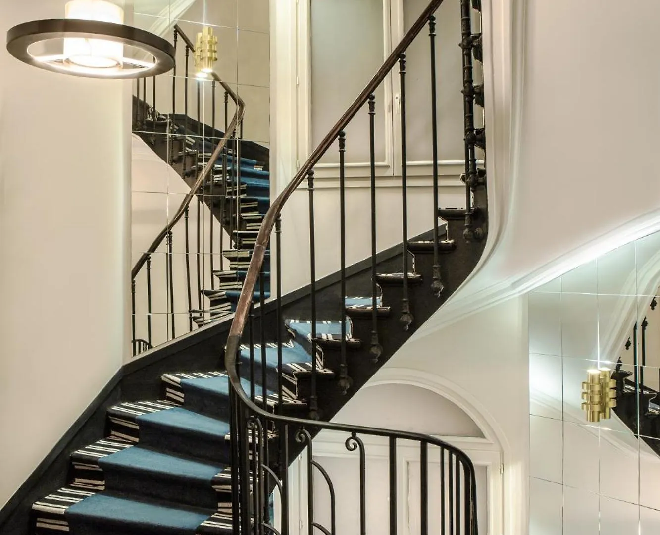 Flanelles Hotel 4*